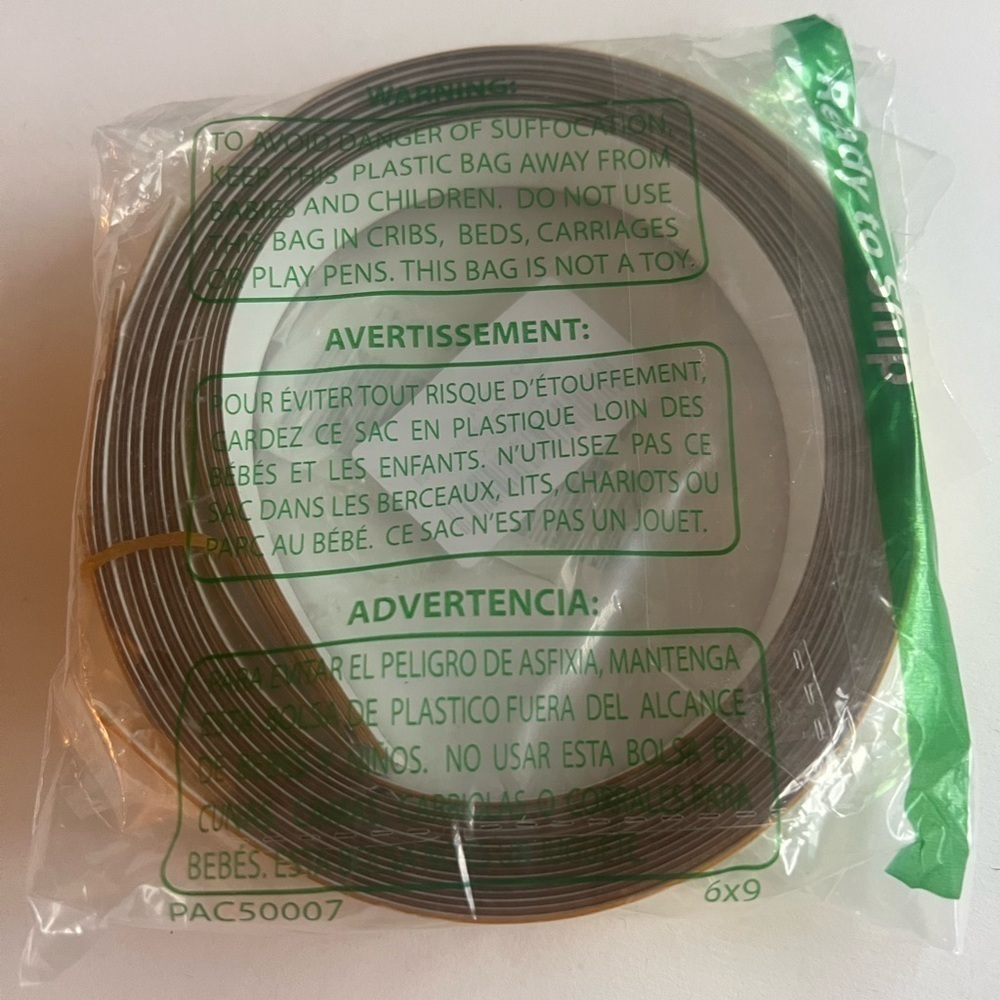Metallic Gold Peel and Stick Flexible Tape 0.8 Inch - Picture 5 of 5